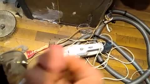 alostmale online show from September 19, 2025, 3:19 am