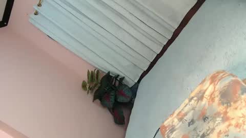 Snapshot of alove_too_last chatting on January 23, 2025, 2:28 pm LEXY online show from January 23, 2025, 2:28 pm