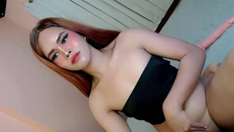 Snapshot of alove_too_last chatting on January 31, 2025, 6:03 pm LEXY online show from January 31, 2025, 6:03 pm