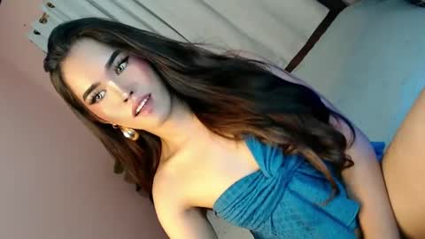 Snapshot of alove_too_last chatting on February 27, 2025, 1:28 pm LEXY online show from February 27, 2025, 1:28 pm