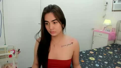 alovelydollnica online show from January 16, 2026, 11:47 am