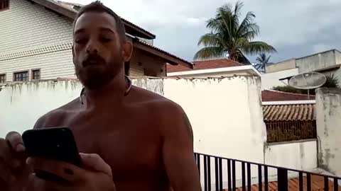 Snapshot of alph4beto chatting on January 22, 2025, 9:32 pm ALPH4BETO online show from January 22, 2025, 9:32 pm