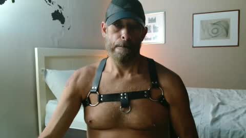 Snapshot of alph4beto chatting on January 28, 2025, 4:18 am ALPH4BETO online show from January 28, 2025, 4:18 am