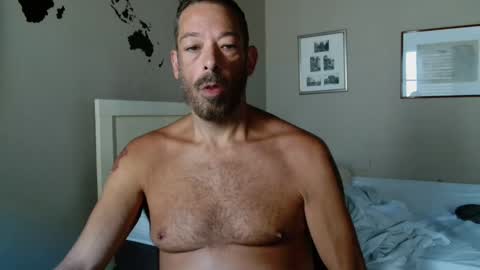 Snapshot of alph4beto chatting on February 19, 2025, 1:28 pm ALPH4BETO online show from February 19, 2025, 1:28 pm