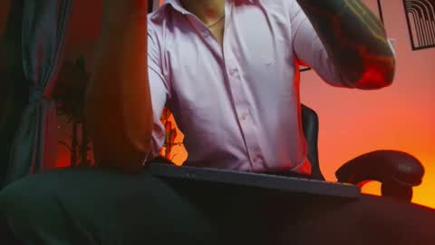 alpha_dominus_ online show from April 7, 2026, 3:40 am