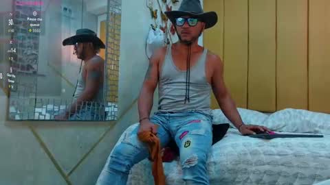 Alpha online show from October 22, 2025, 1:28 am