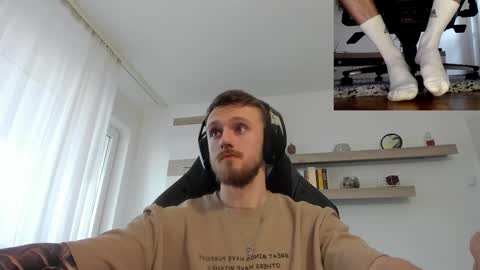 Andi online show from November 26, 2025, 10:38 am