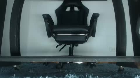 Snapshot of alphacashmaster8 chatting on March 2, 2026, 4:03 am MASTER FINDOM DRAIN... online show from March 2, 2026, 4:03 am