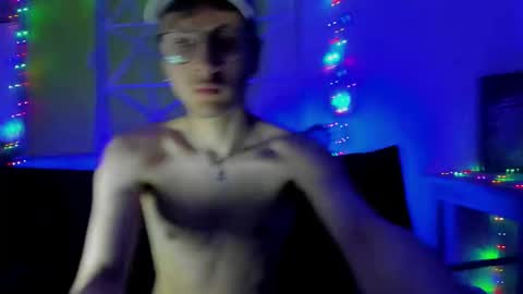 Snapshot of alphadioniso chatting on December 18, 2025, 8:04 pm Dioniso online show from December 18, 2025, 8:04 pm