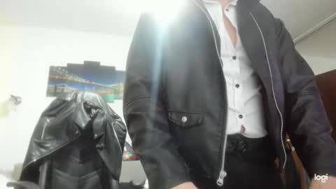 LeatherMaster online show from December 4, 2024, 8:34 am