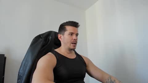 LeatherMaster online show from September 22, 2025, 12:29 pm