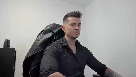 LeatherMaster online show from October 30, 2025, 8:16 am