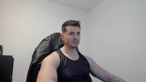 LeatherMaster online show from December 3, 2025, 9:51 am