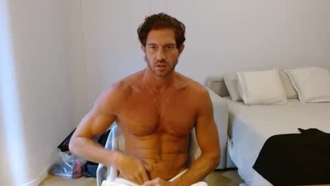 alphahung23 online show from October 20, 2025, 8:37 am