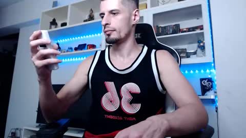 MasterTodd online show from September 25, 2025, 5:33 am