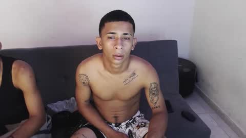 alphas_latins online show from June 4, 2026, 6:58 pm