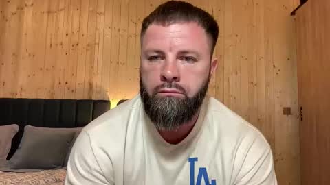 Jhonny online show from June 8, 2026, 2:23 am