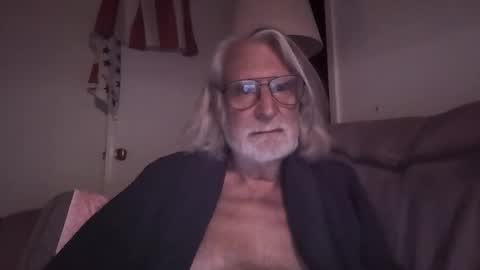 AlphaUniform online show from September 10, 2025, 2:55 am