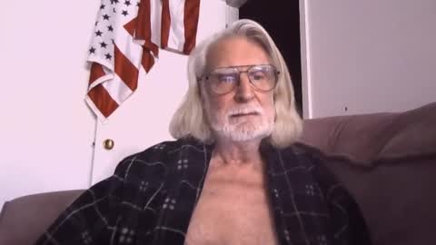 AlphaUniform online show from March 30, 2026, 5:03 pm