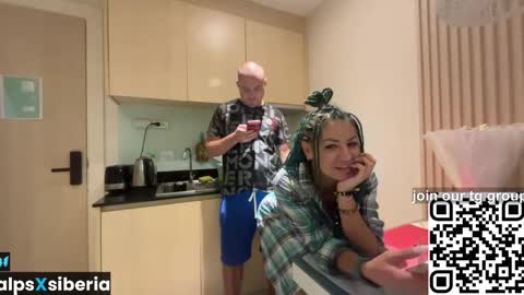 Dan  Nati online show from April 8, 2026, 8:20 pm