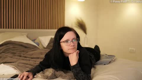 Lucid Dreaming online show from October 5, 2025, 7:45 pm