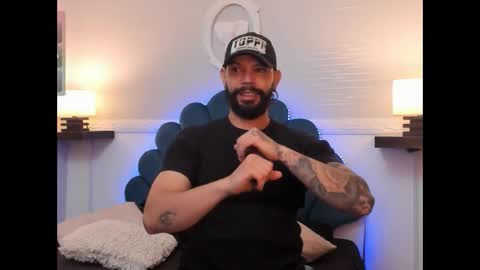 alukardbig online show from December 3, 2025, 12:36 pm