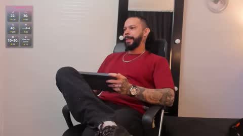 alukardbig online show from December 19, 2025, 12:01 pm