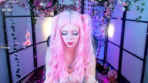 Snapshot of aluwe_meow chatting on February 27, 2026, 9:59 pm Aluwe online show from February 27, 2026, 9:59 pm