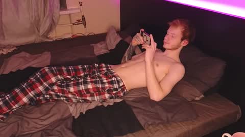 Snapshot of alvin__main chatting on December 19, 2024, 7:29 pm Alvin Puska -- online show from December 19, 2024, 7:29 pm