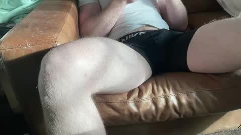 alwayshuge online show from April 29, 2026, 9:54 pm