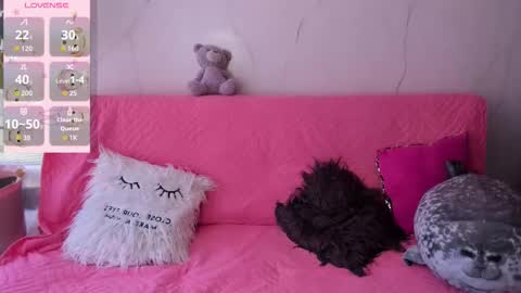 Snapshot of alwayslovely_mango chatting on September 21, 2025, 4:41 pm Tell me Lorens online show from September 21, 2025, 4:41 pm