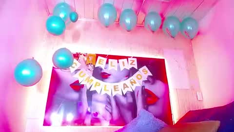 Snapshot of alya_gomez chatting on February 3, 2025, 11:36 pm online show from February 3, 2025, 11:36 pm