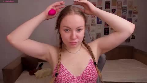 Alya online show from March 20, 2026, 1:21 am