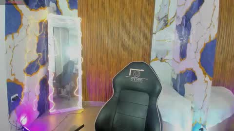 ALYCE  online show from March 17, 2026, 11:35 am