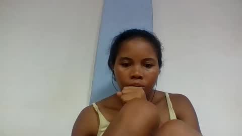 alydie7 online show from May 13, 2026, 6:38 pm