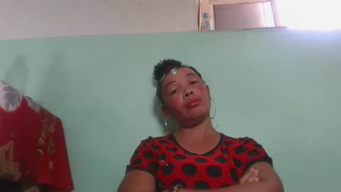 alypierette online show from November 19, 2025, 7:41 am