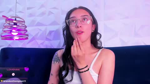 Snapshot of alys_molly chatting on January 29, 2025, 11:09 am sopie online show from January 29, 2025, 11:09 am