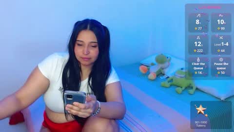 Alyson online show from October 15, 2025, 7:19 am