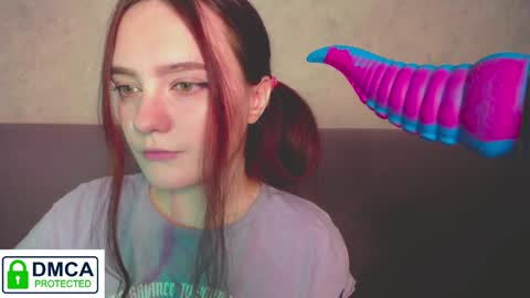 Alyssa online show from December 6, 2024, 10:49 am