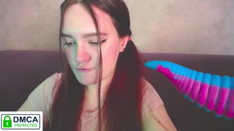 Alyssa online show from October 23, 2025, 8:57 am