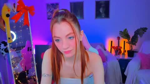 alyssa_smitt online show from January 19, 2025, 10:39 pm