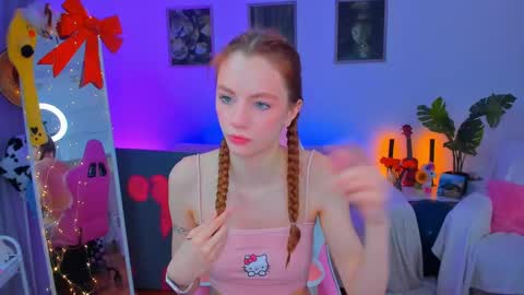 alyssa_smitt online show from January 25, 2025, 7:28 am