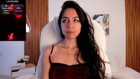 alyssabeauty_ online show from May 17, 2026, 7:21 pm