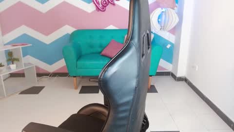 alysson_adams online show from February 15, 2025, 6:55 am