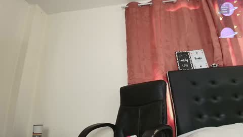 Isabella online show from February 2, 2025, 7:57 pm