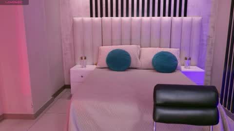 Amaia Haywood online show from January 16, 2026, 4:16 am