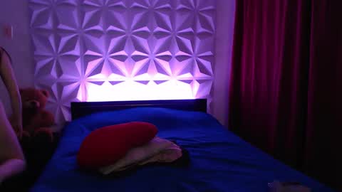 Snapshot of amalett chatting on October 21, 2025, 12:33 am Amalett online show from October 21, 2025, 12:33 am