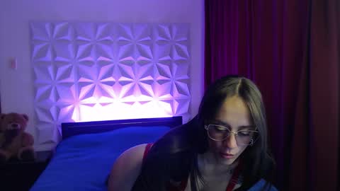 Amalett online show from February 18, 2026, 12:01 pm