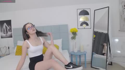 Snapshot of amalliajade chatting on February 19, 2026, 8:38 pm Amalia online show from February 19, 2026, 8:38 pm