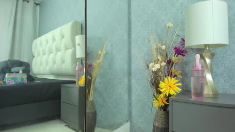 amanda29_ online show from October 23, 2025, 8:40 pm